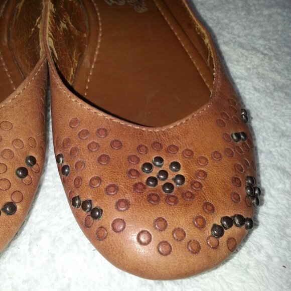 Brown Nine West Leather Ballet Flats Worn - Picture 8 of 11